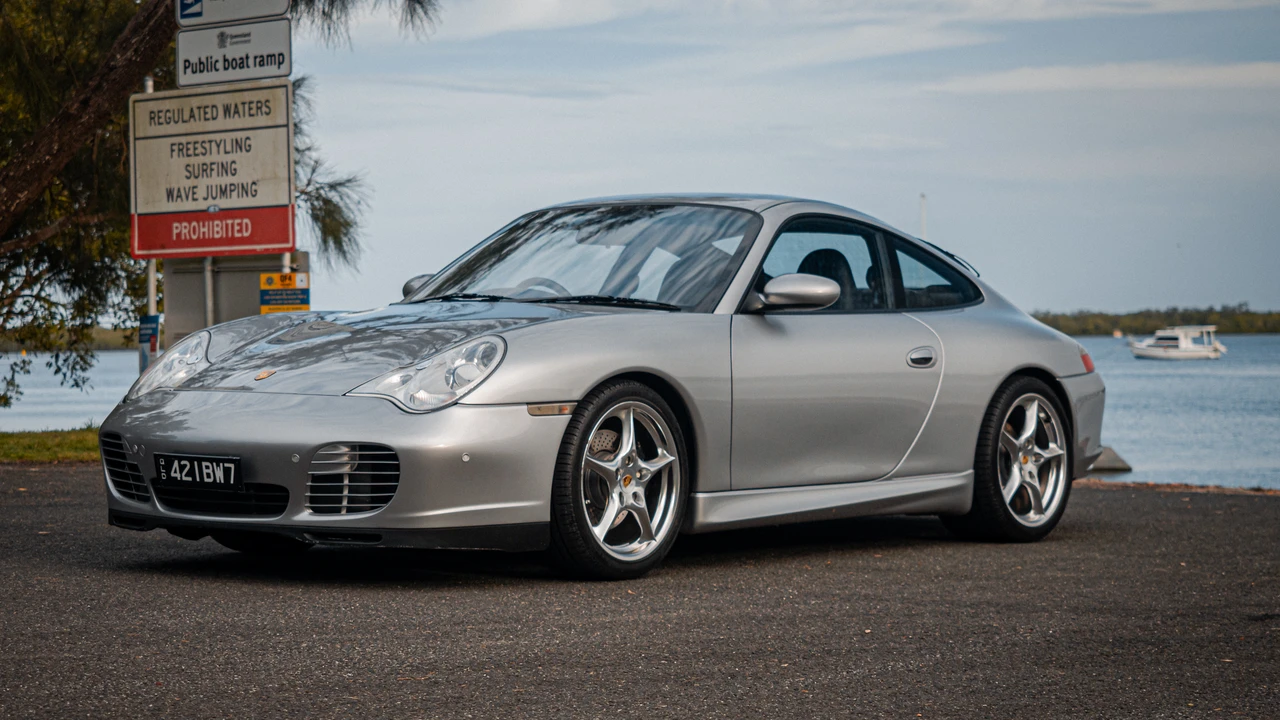 2004 Porsche 996 Carrera - Image 10 of 19