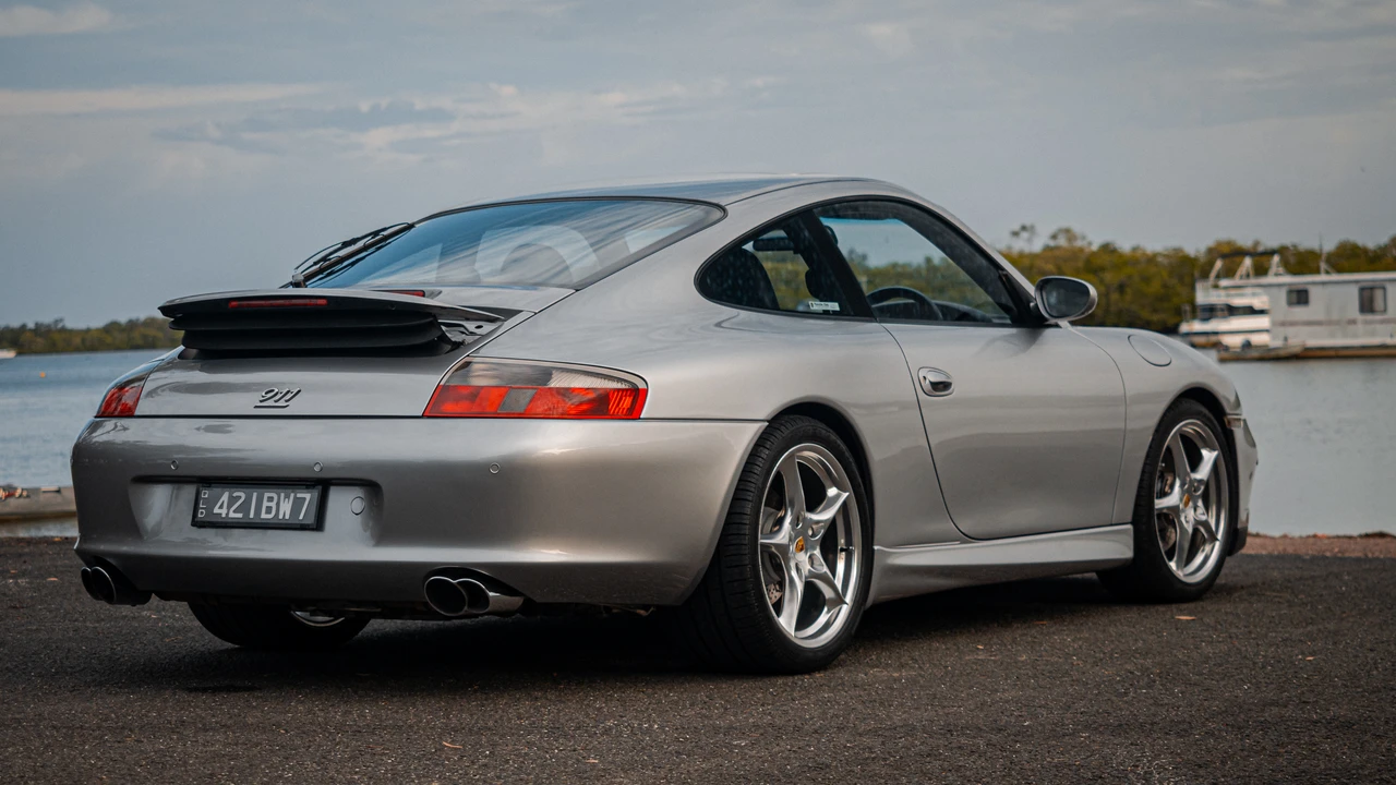 2004 Porsche 996 Carrera - Image 6 of 19