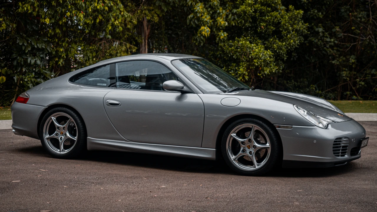 2004 Porsche 996 Carrera - Image 13 of 19
