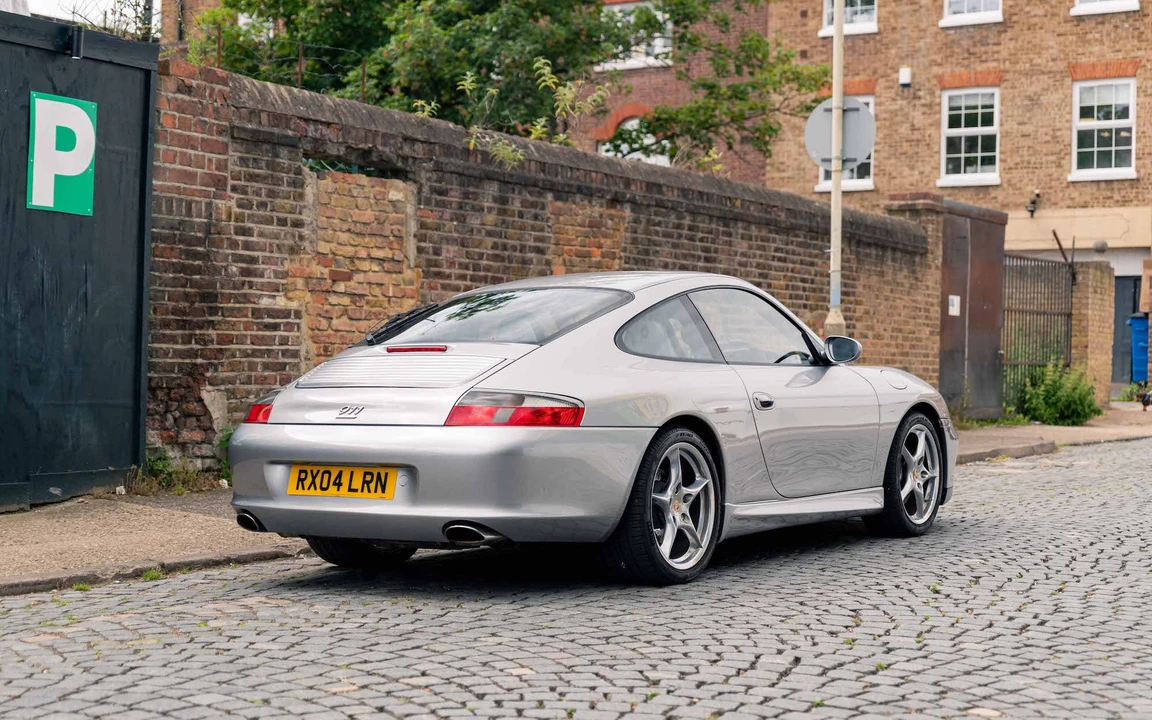 2004 Porsche 996 Carrera - Image 22 of 31