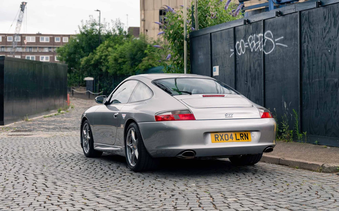 2004 Porsche 996 Carrera - Image 9 of 31