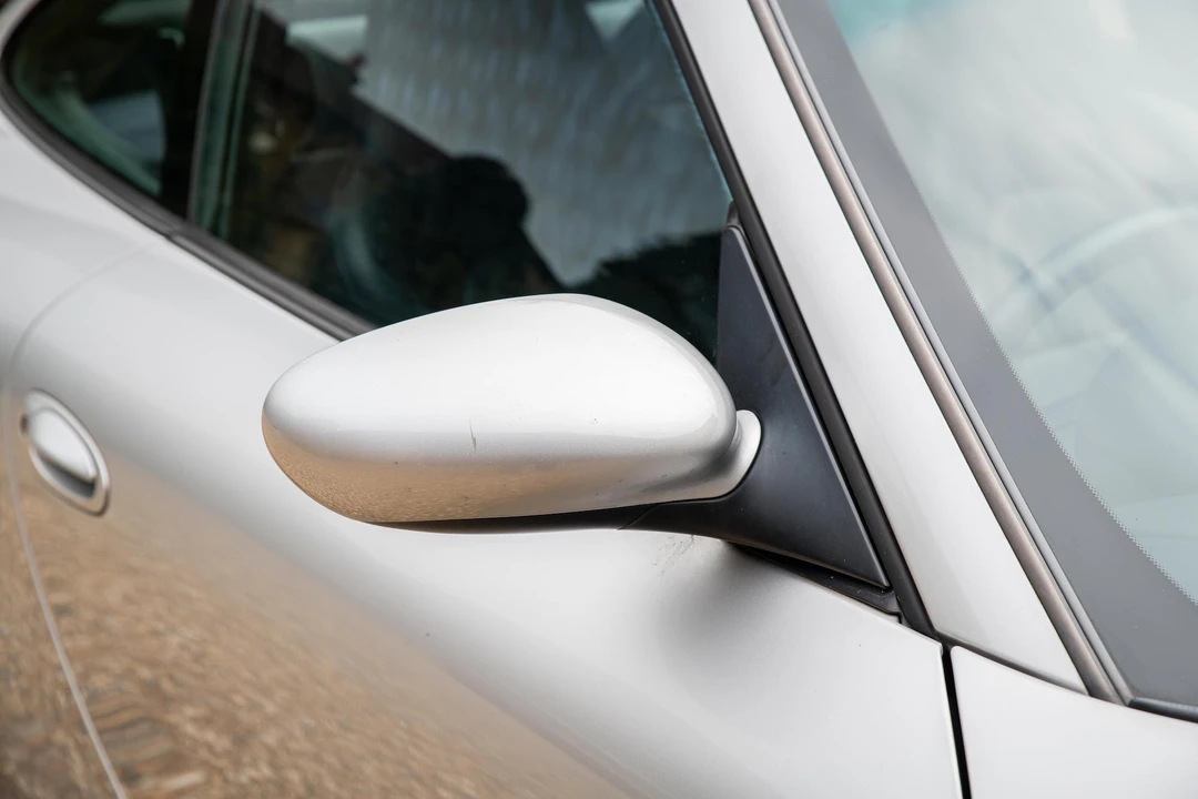 2004 Porsche 996 Carrera 4S - Image 25 of 31