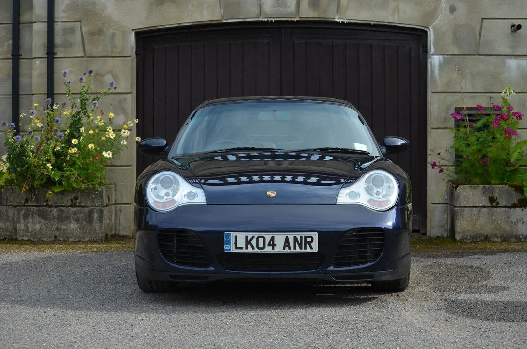 2004 Porsche 996 Carrera 4S - Image 9 of 31