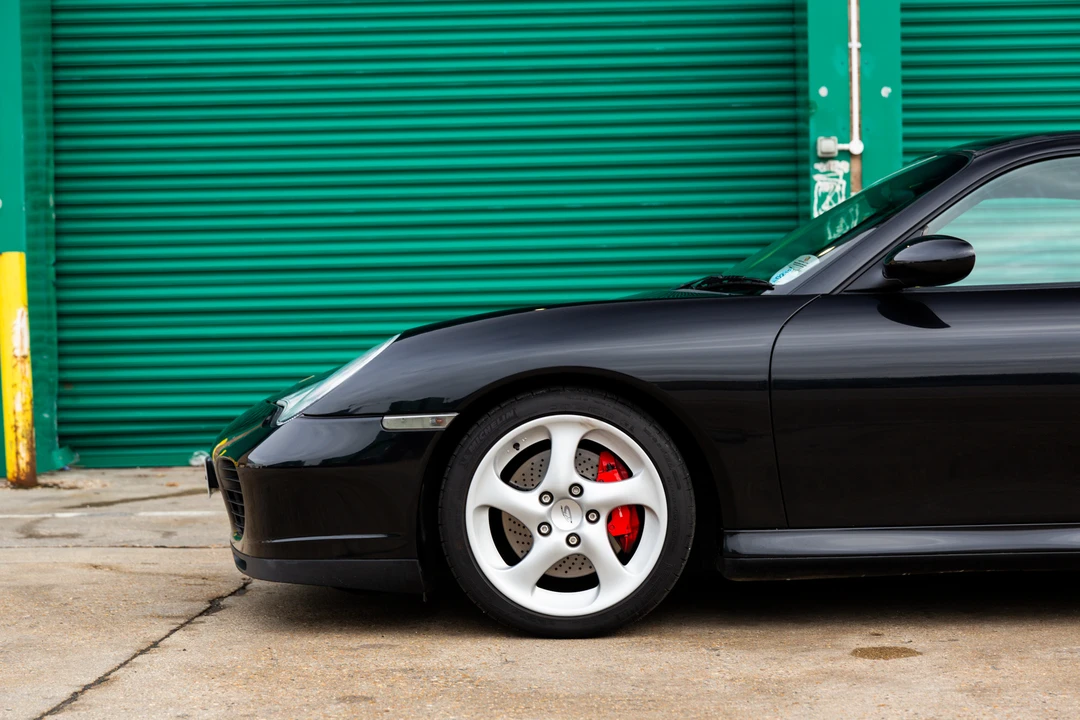 2004 Porsche 996 Carrera 4S - Image 25 of 31