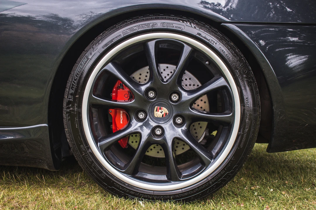 2004 Porsche 996 GT3 - Image 19 of 31
