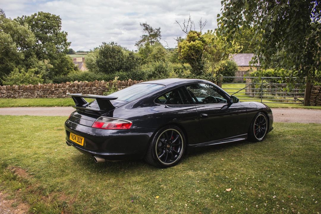 2004 Porsche 996 GT3 - Image 11 of 31