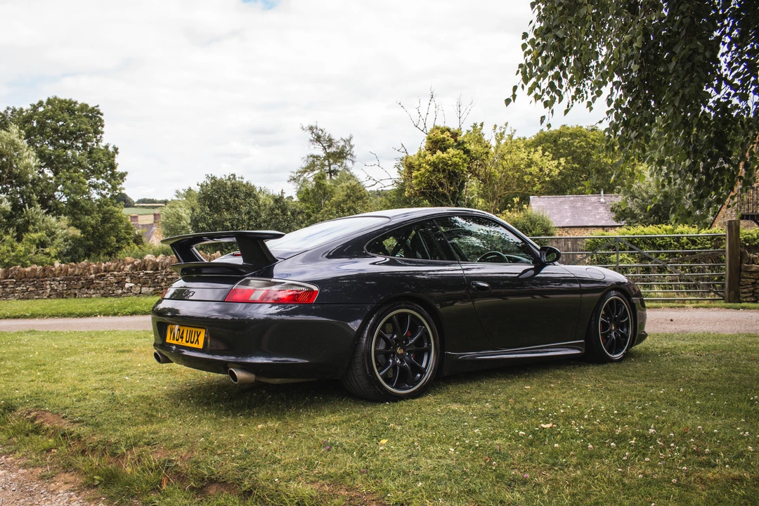 2004 Porsche 996 GT3 - Image 10 of 31