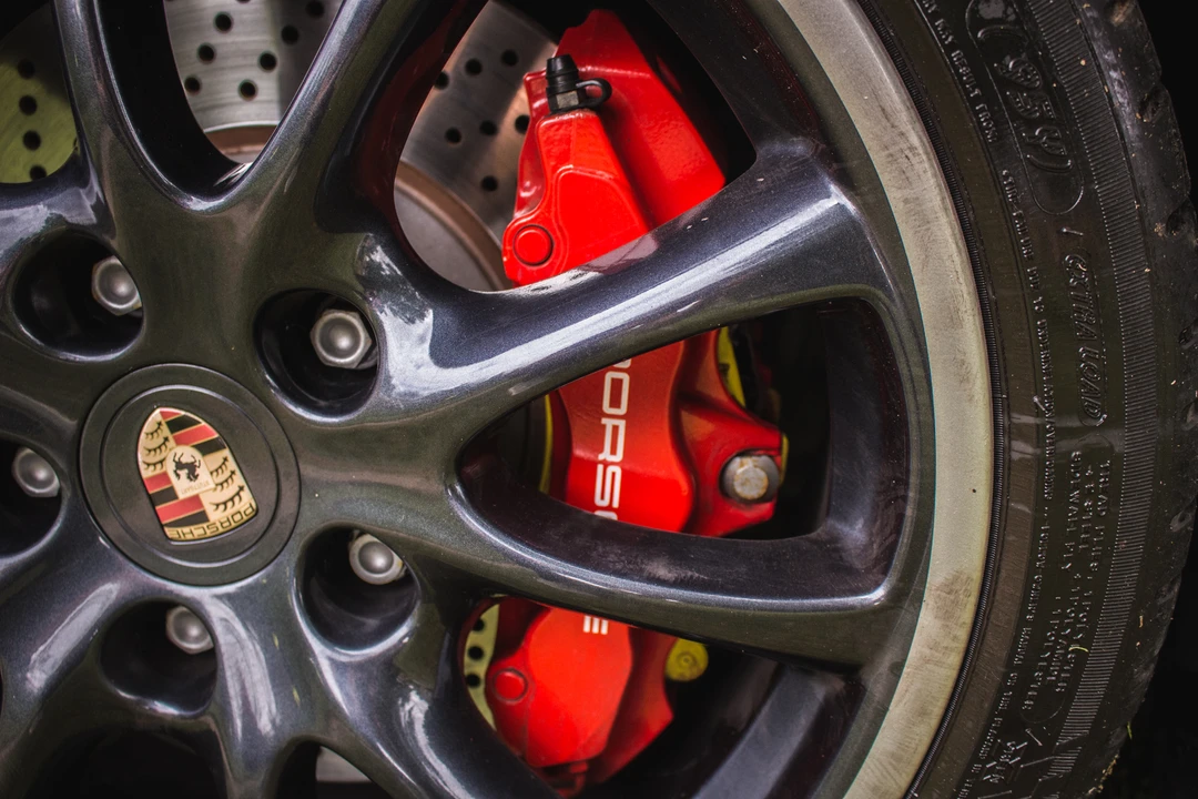 2004 Porsche 996 GT3 - Image 28 of 31