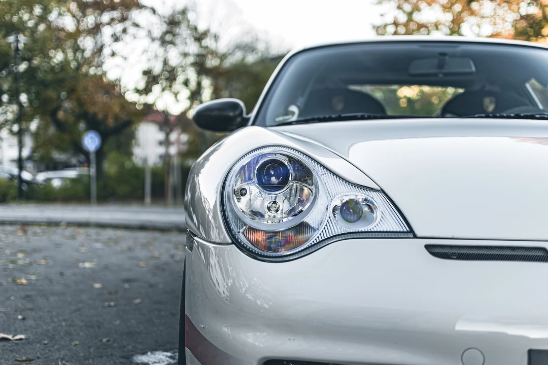 2004 Porsche 996 GT3 - Image 11 of 31