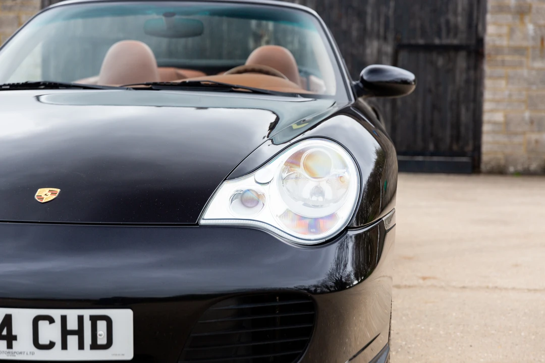 2004 Porsche 996 Turbo - Image 25 of 31