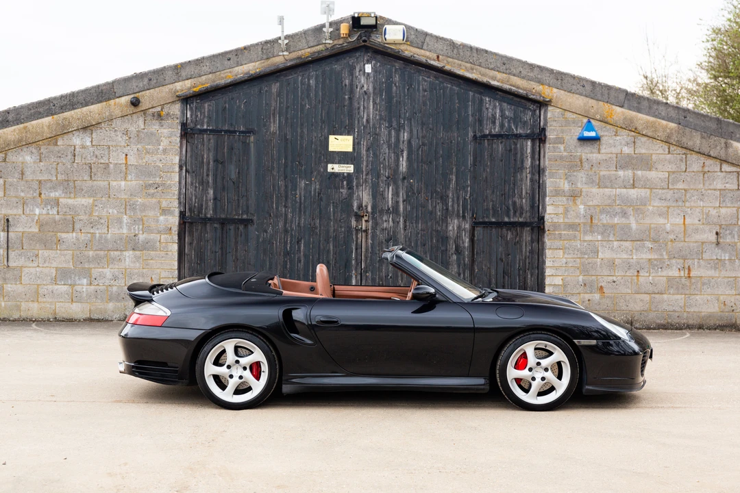 2004 Porsche 996 Turbo - Image 9 of 31