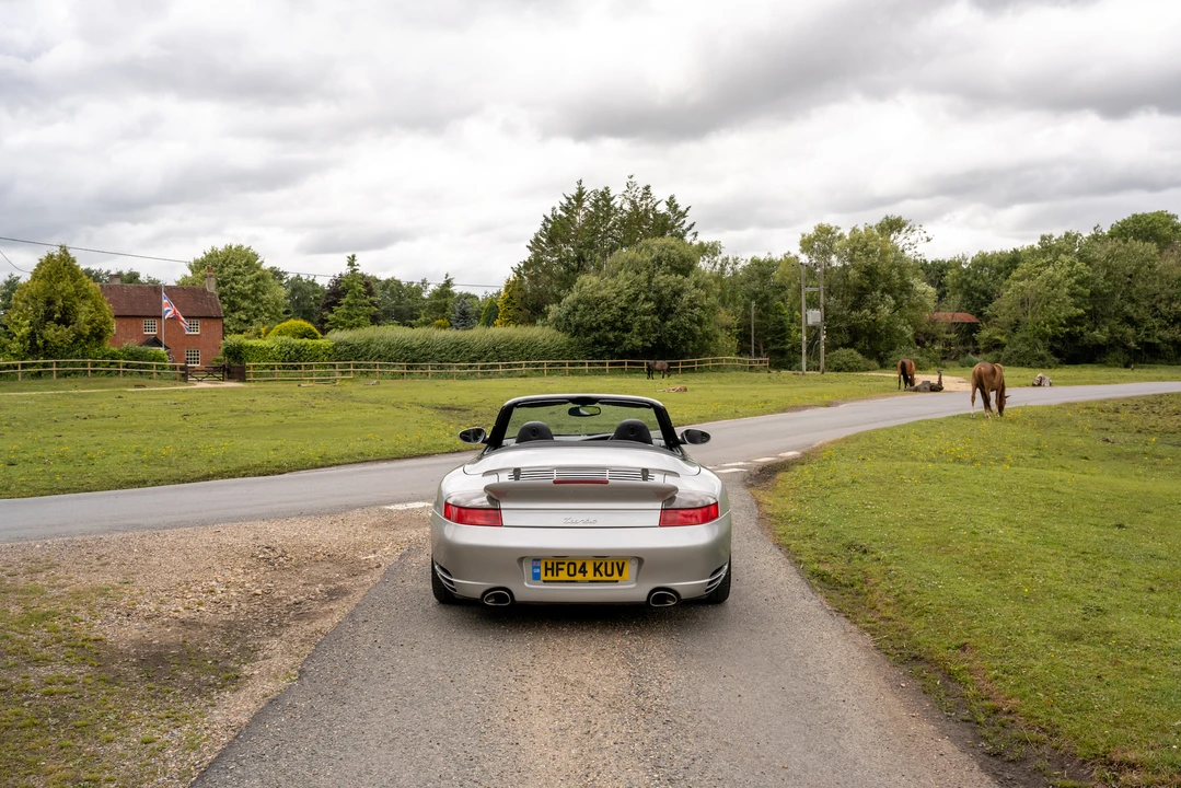 2004 Porsche 996 Turbo - Image 7 of 31