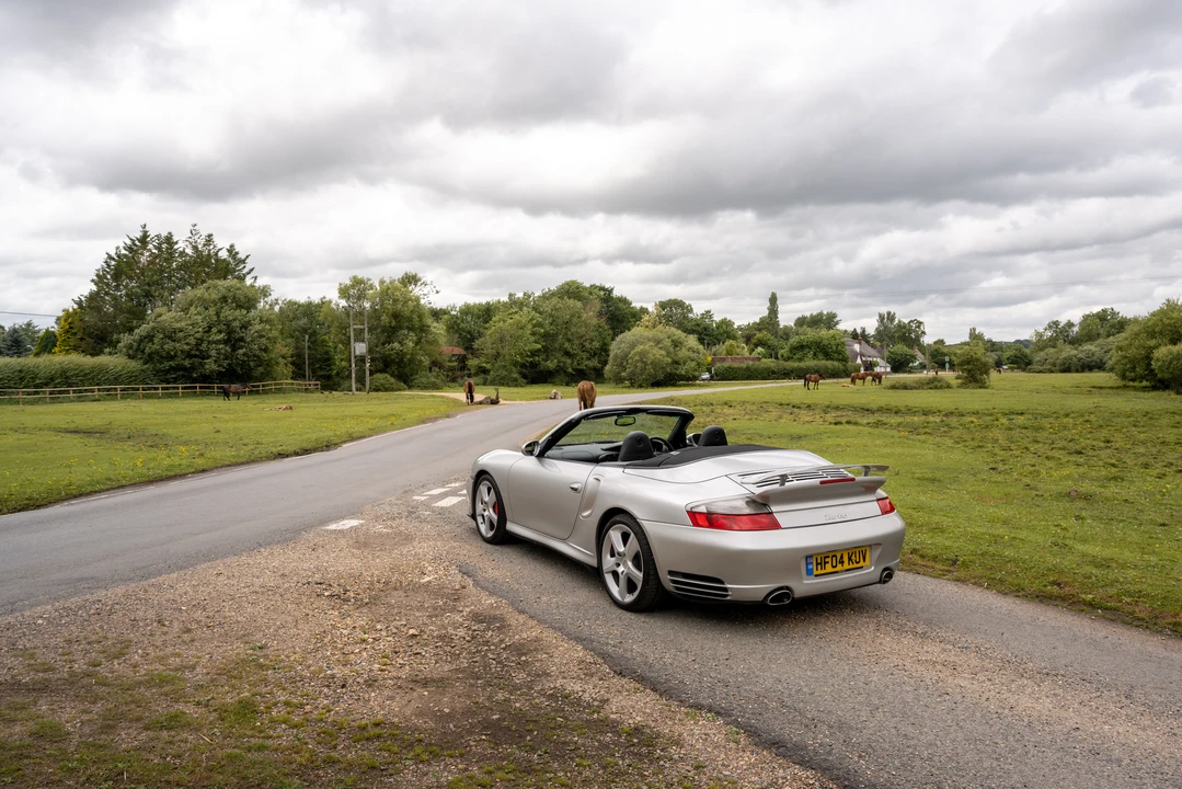 2004 Porsche 996 Turbo - Image 16 of 31