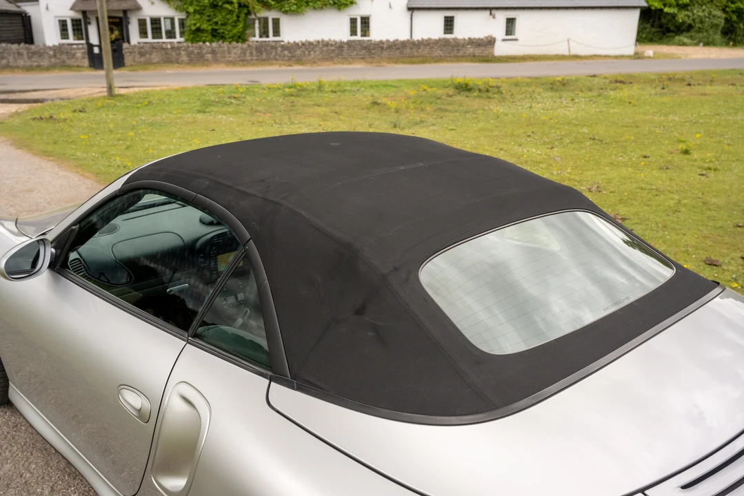 2004 Porsche 996 Turbo - Image 25 of 31