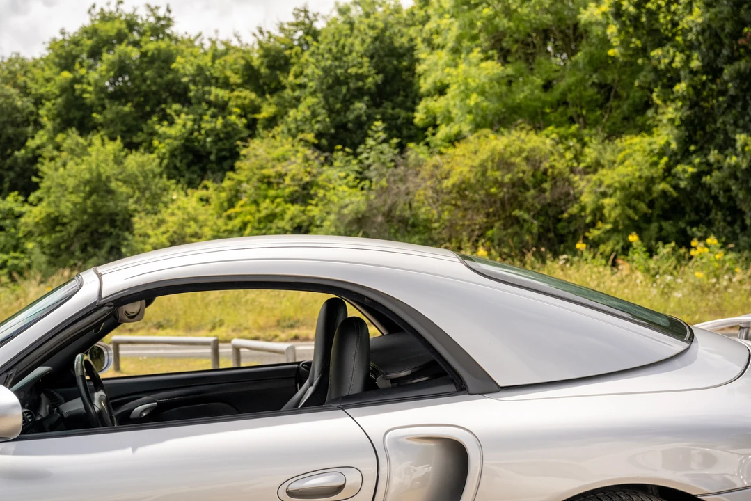 2004 Porsche 996 Turbo - Image 27 of 31