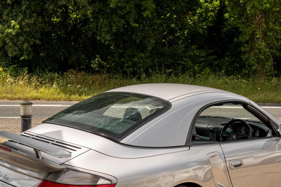 2004 Porsche 996 Turbo - Image 28 of 31
