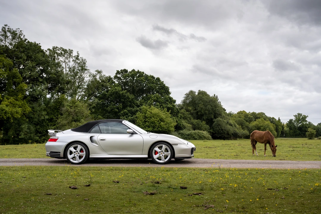 2004 Porsche 996 Turbo - Image 12 of 31