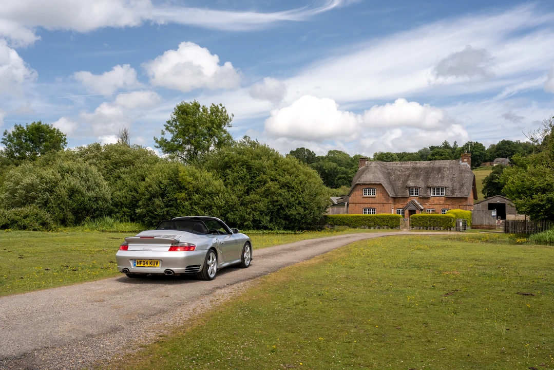 2004 Porsche 996 Turbo - Image 14 of 31