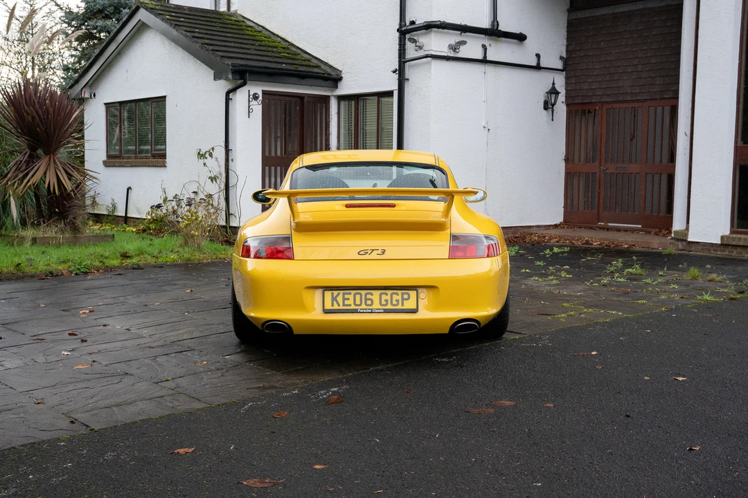 2004 Porsche 996 GT3 - Image 13 of 31
