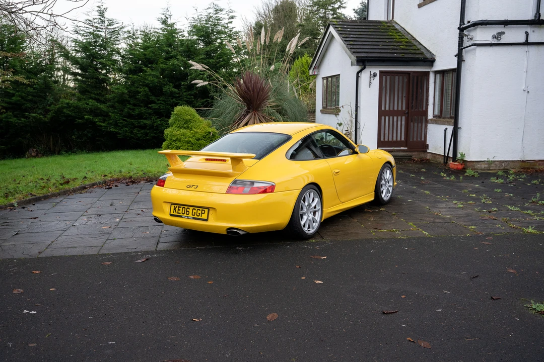 2004 Porsche 996 GT3 - Image 18 of 31