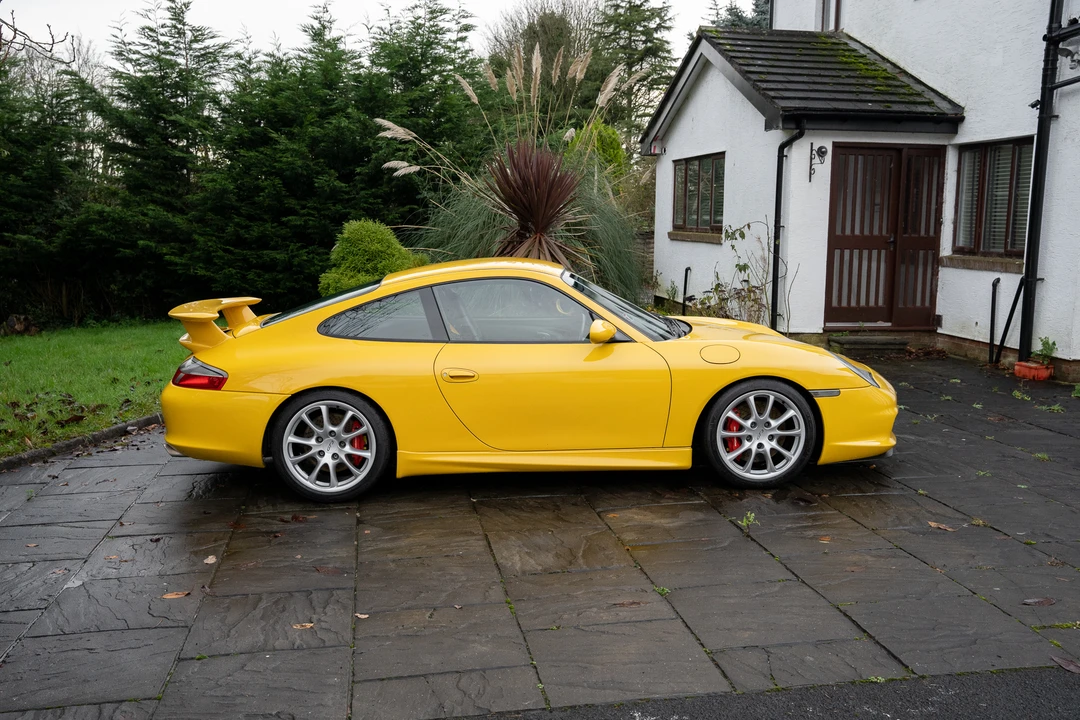 2004 Porsche 996 GT3 - Image 24 of 31