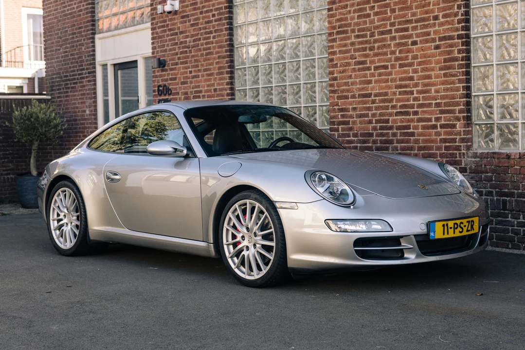 2004 Porsche 997 Carrera S - Image 2 of 31