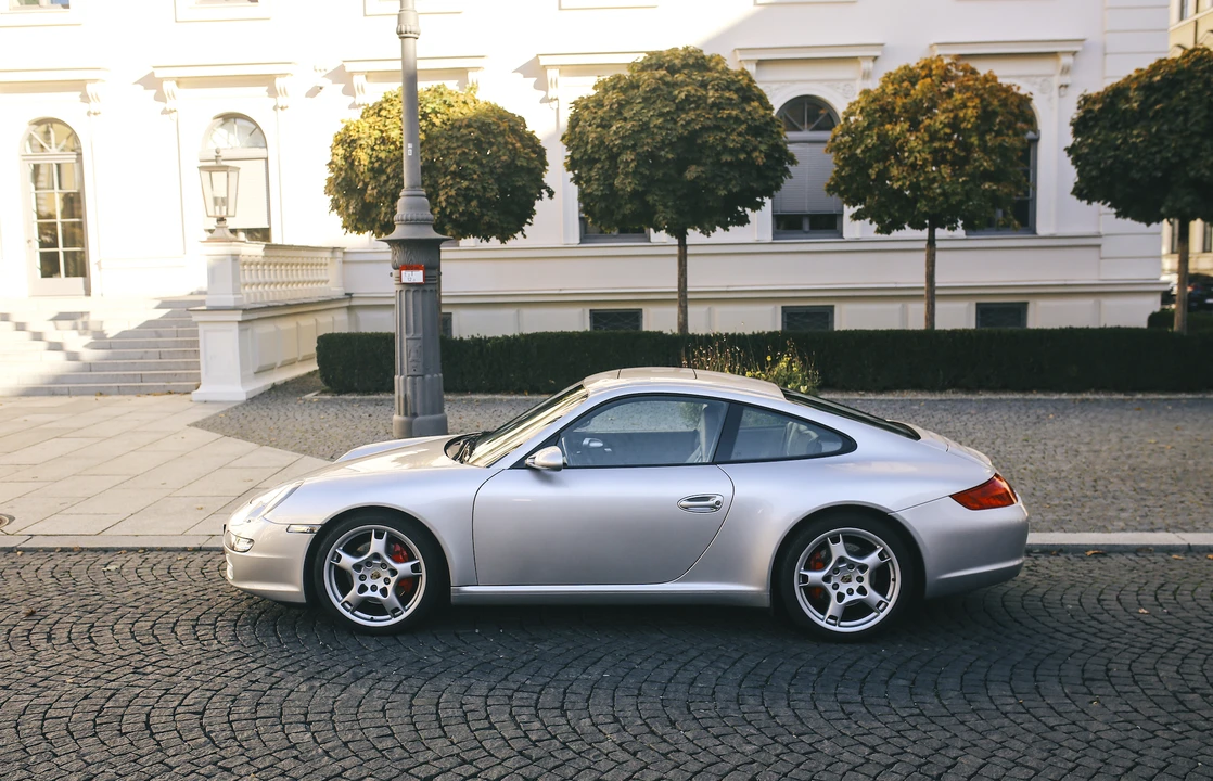 2004 Porsche 997 Carrera S - Image 5 of 31