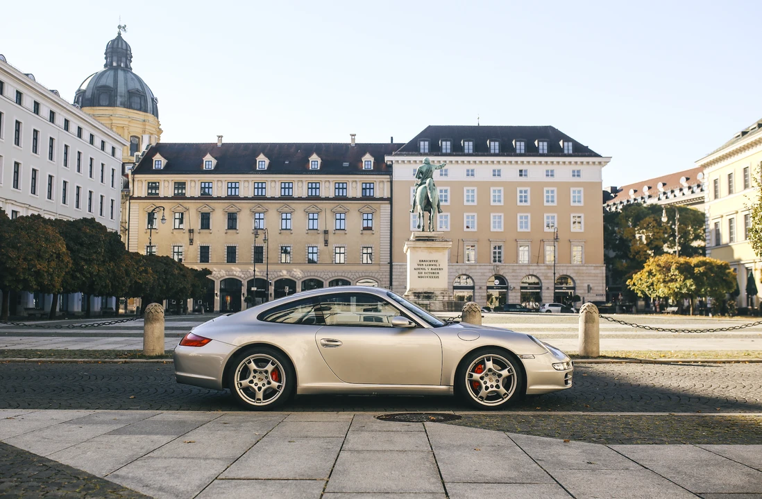 2004 Porsche 997 Carrera S - Image 9 of 31