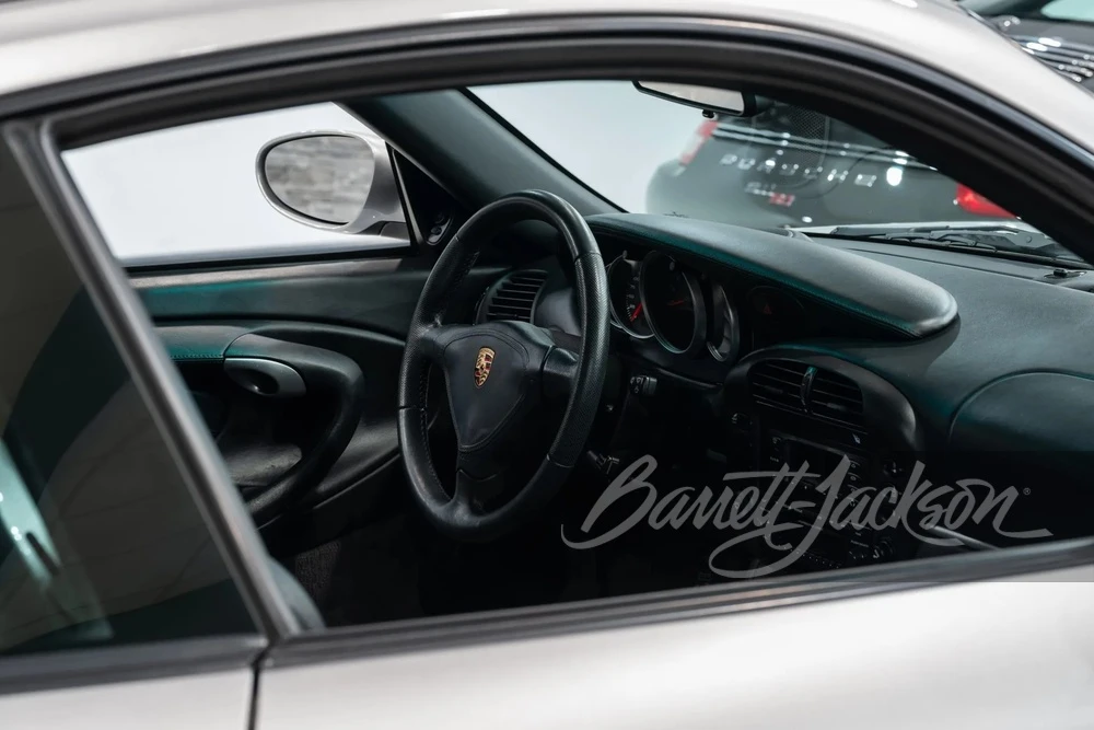2004 Porsche 996 Carrera - Image 26 of 29