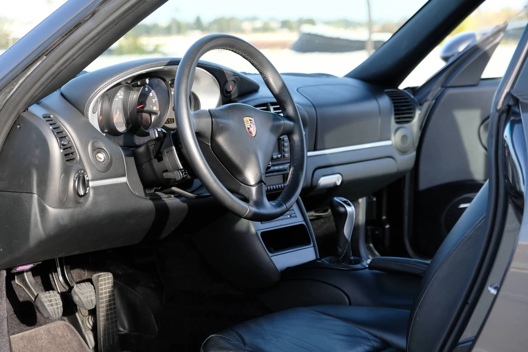 2004 Porsche 996 Carrera 4S - Image 24 of 31