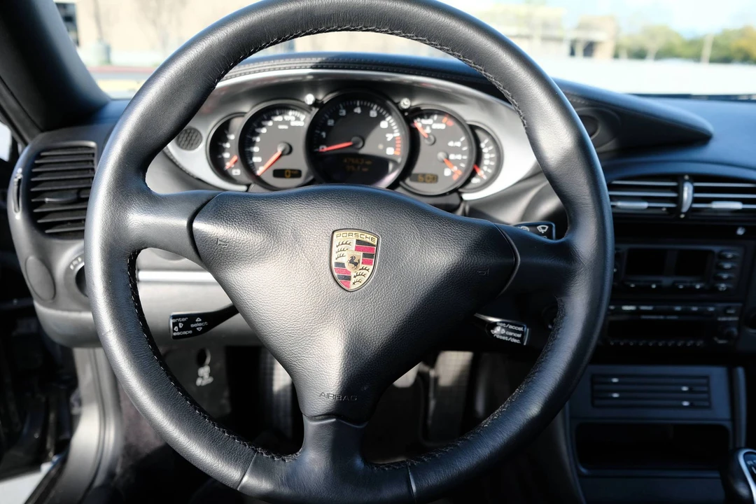 2004 Porsche 996 Carrera 4S - Image 26 of 31
