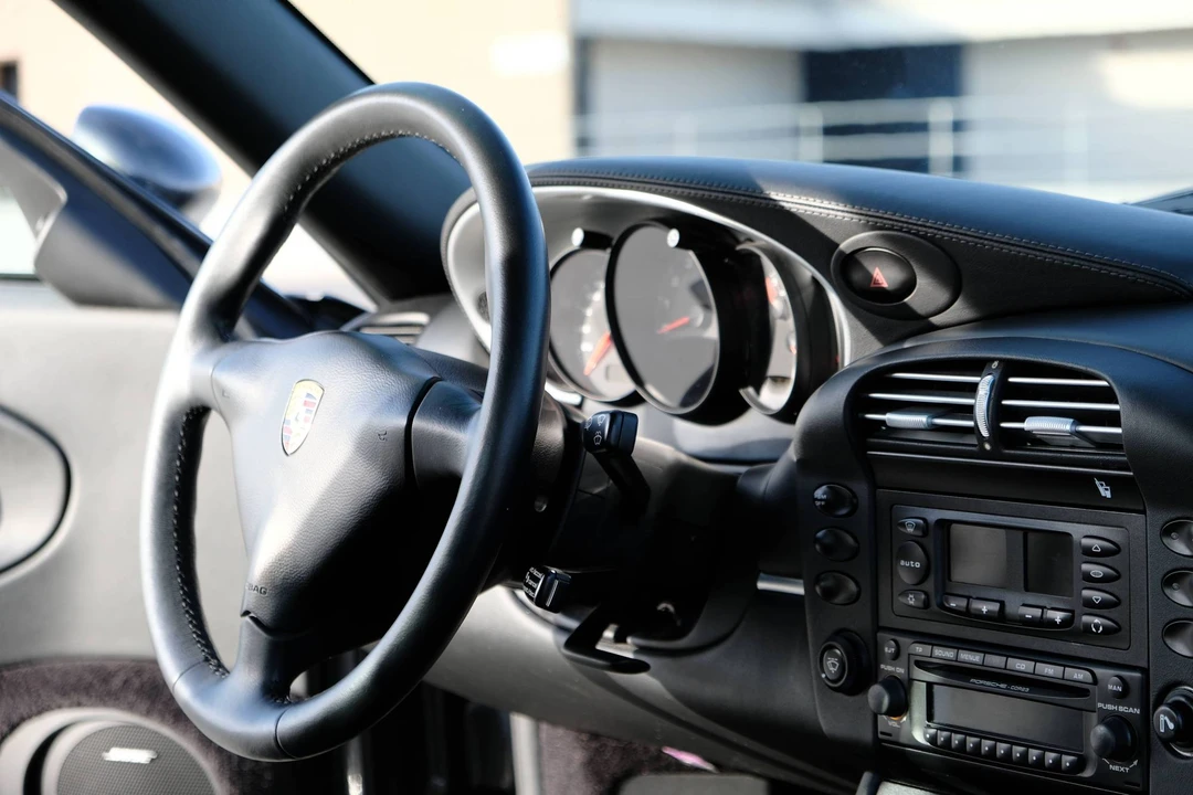 2004 Porsche 996 Carrera 4S - Image 28 of 31