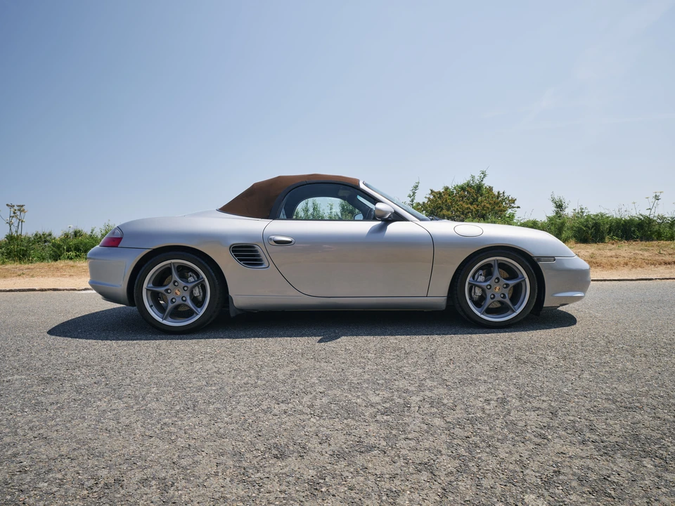 2004 Porsche 986 Boxster S - Image 5 of 31