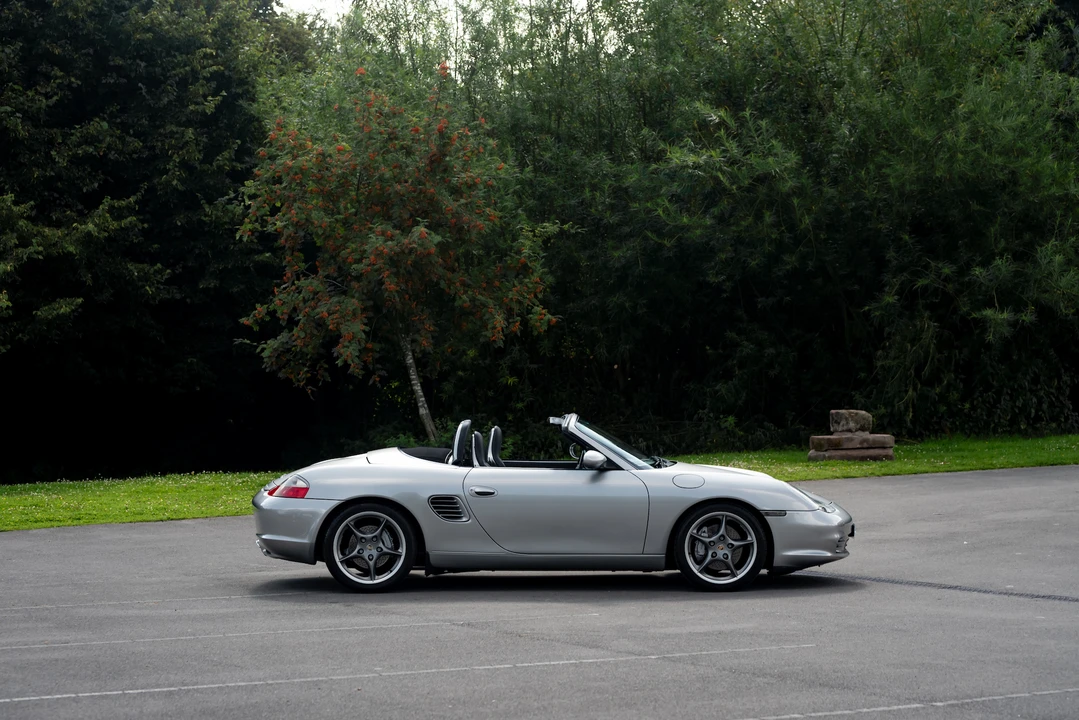 2004 Porsche 986 Boxster S - Image 9 of 31