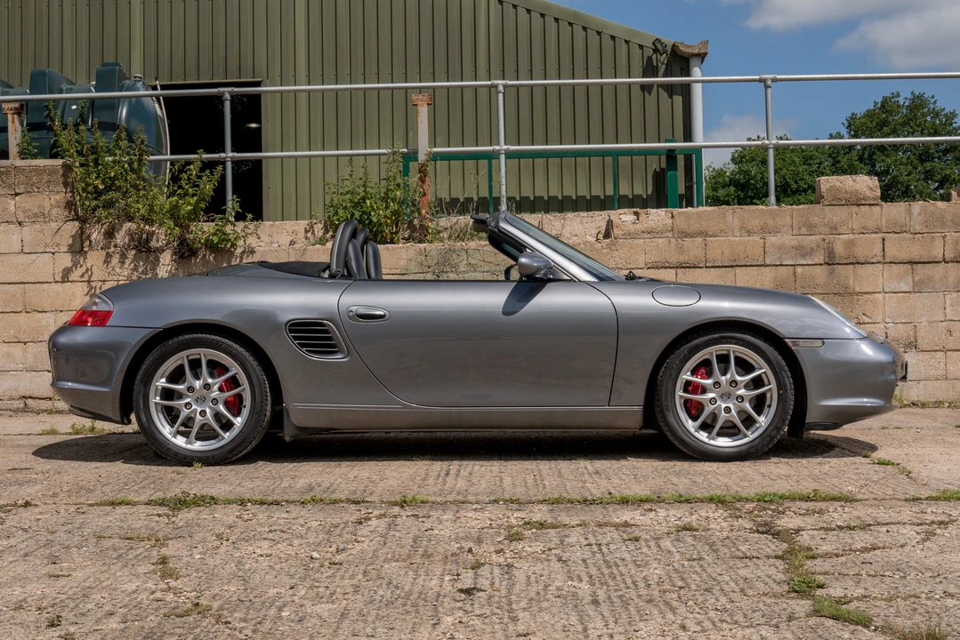 2004 Porsche 986 Boxster - Image 17 of 31