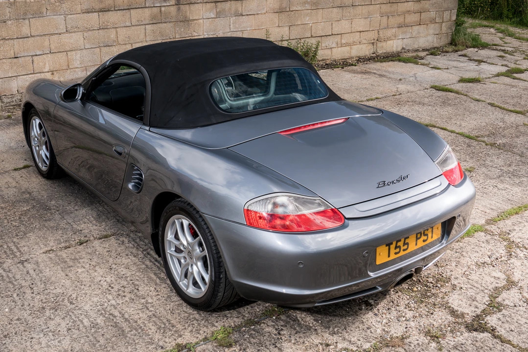 2004 Porsche 986 Boxster - Image 16 of 31