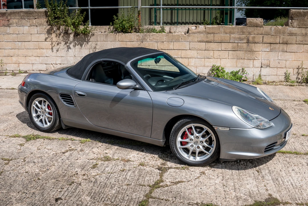 2004 Porsche 986 Boxster - Image 12 of 31