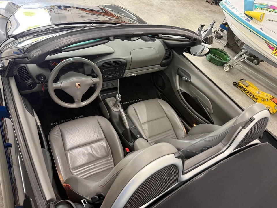 2004 Porsche 986 Boxster - Image 29 of 31