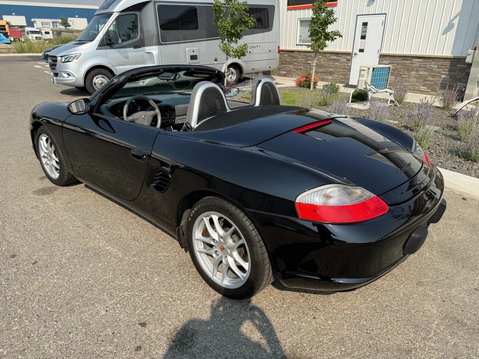 2004 Porsche 986 Boxster - Image 13 of 31