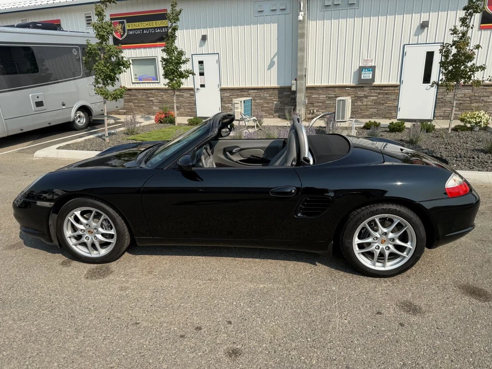 2004 Porsche 986 Boxster - Image 16 of 31