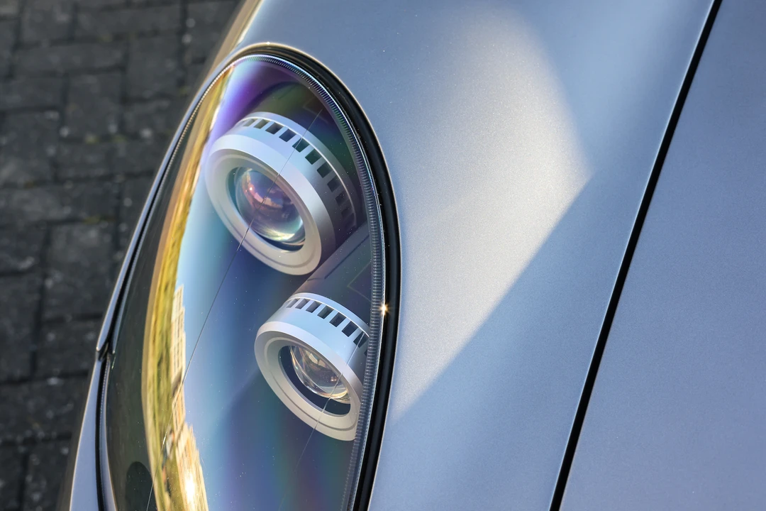 2004 Porsche Carrera GT - Image 18 of 31