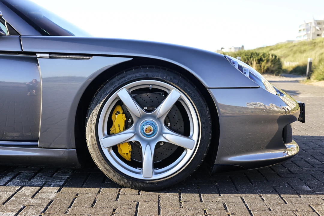 2004 Porsche Carrera GT - Image 24 of 31