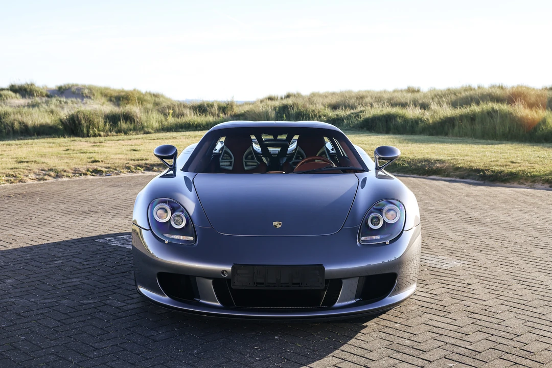 2004 Porsche Carrera GT - Image 12 of 31