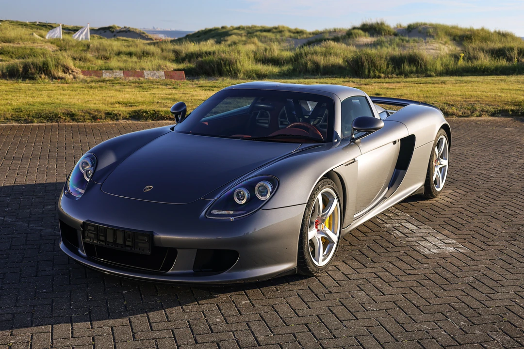2004 Porsche Carrera GT - Image 5 of 31