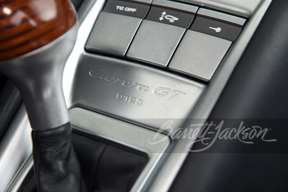 2004 Porsche Carrera GT - Image 5 of 31