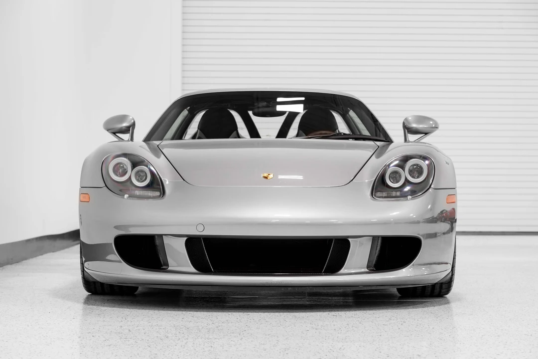 2004 Porsche Carrera GT - Image 8 of 31