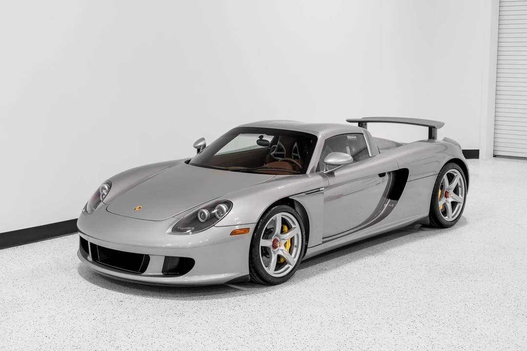 2004 Porsche Carrera GT - Image 9 of 31