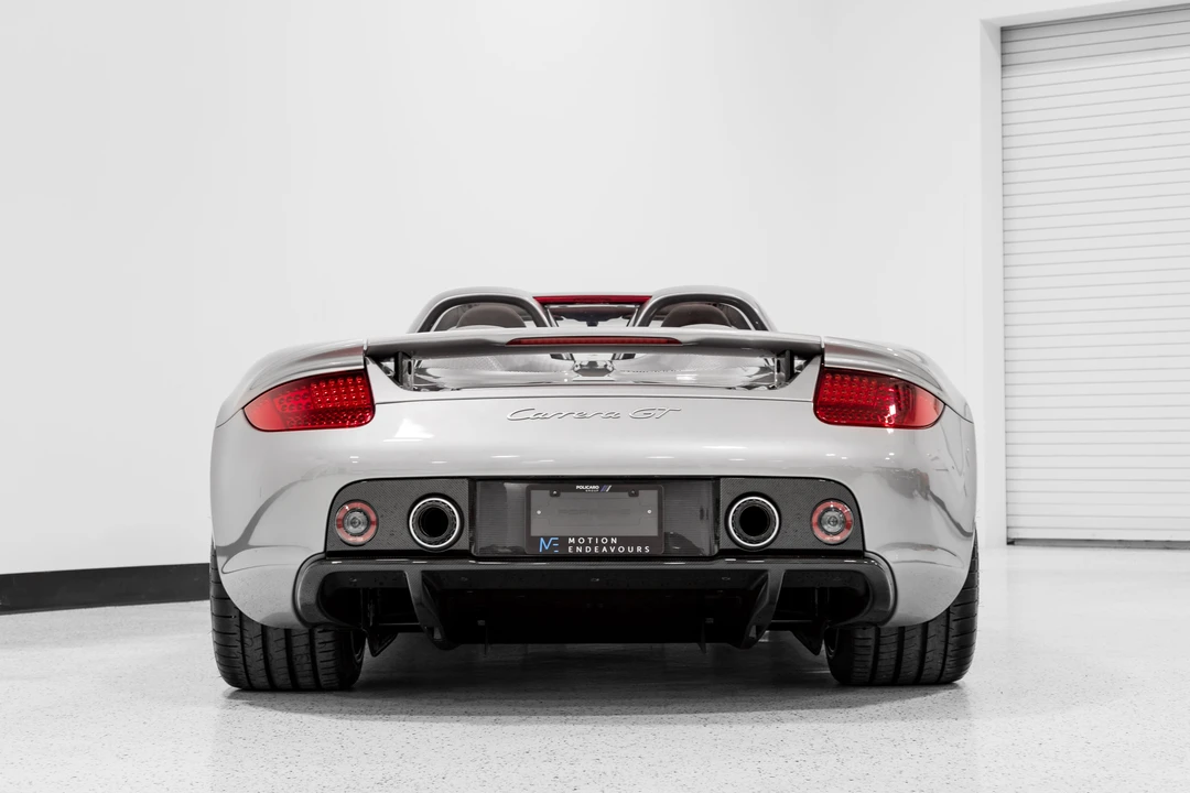 2004 Porsche Carrera GT - Image 16 of 31