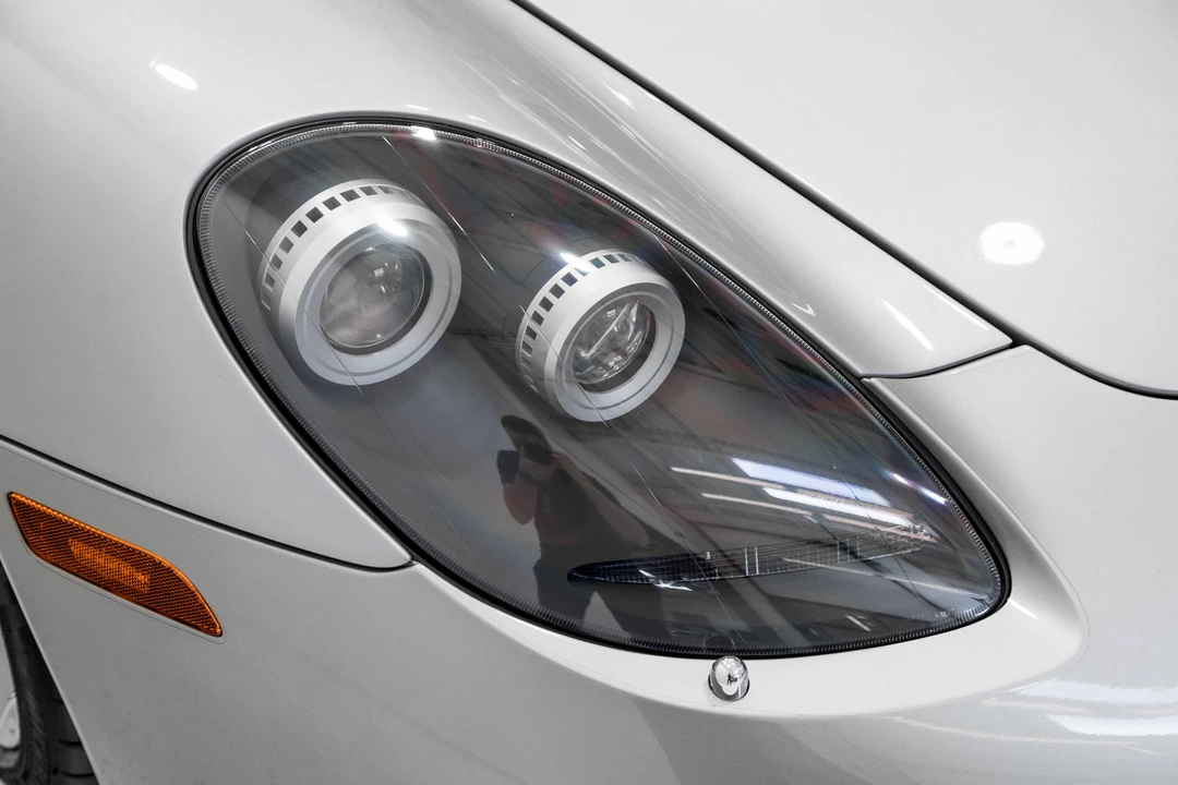 2004 Porsche Carrera GT - Image 26 of 31