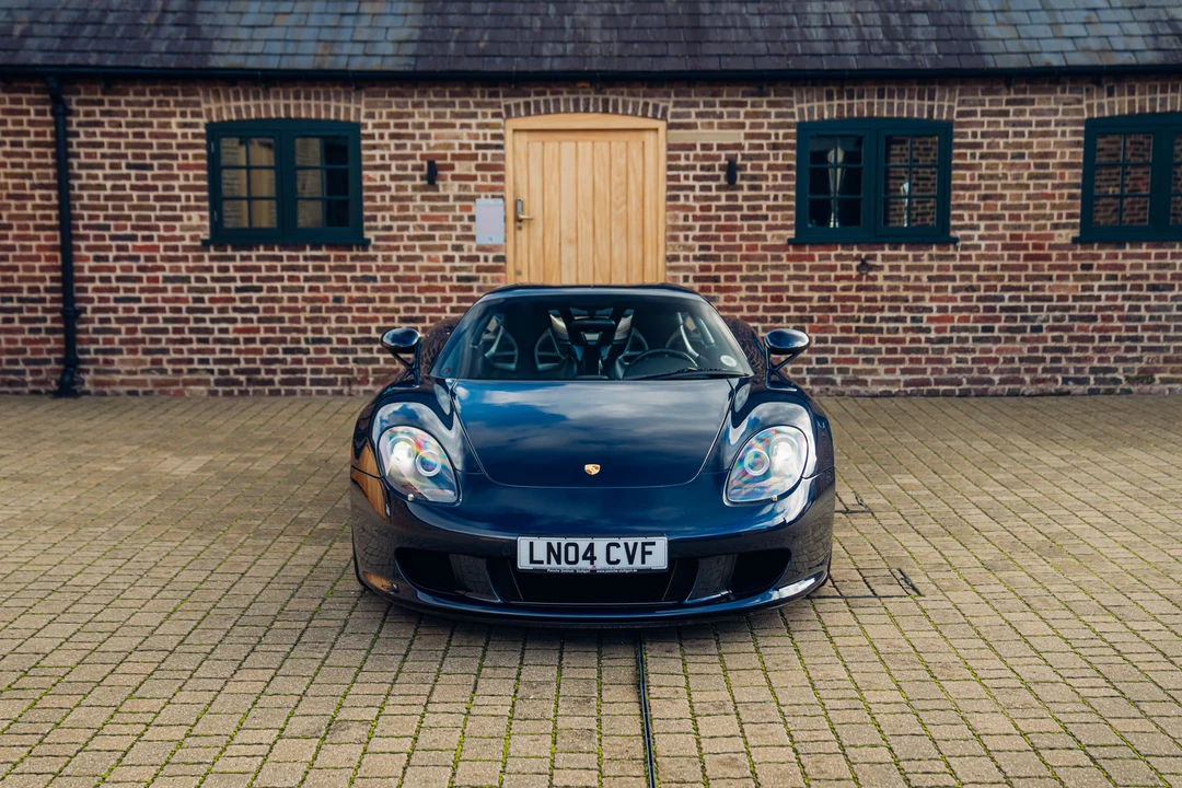 2004 Porsche Carrera GT - Image 11 of 31